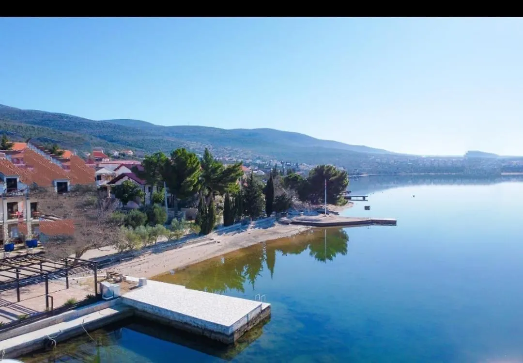 Apartman Aria & Amadea Gornji Karin 0*,  Croatia